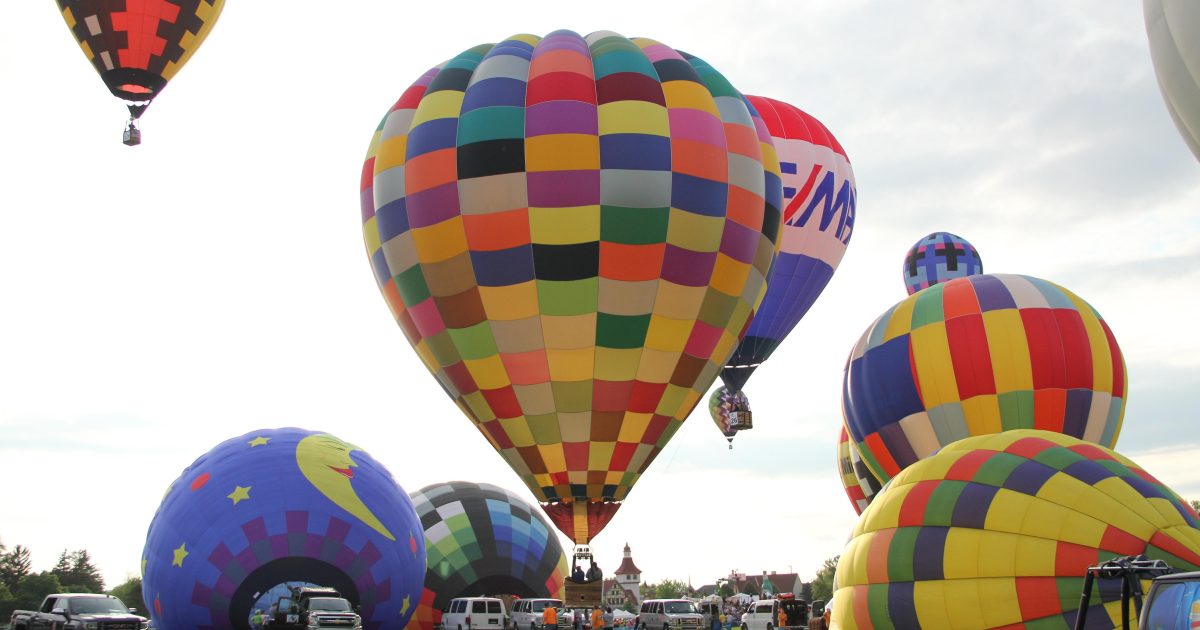 hot air balloon weekend