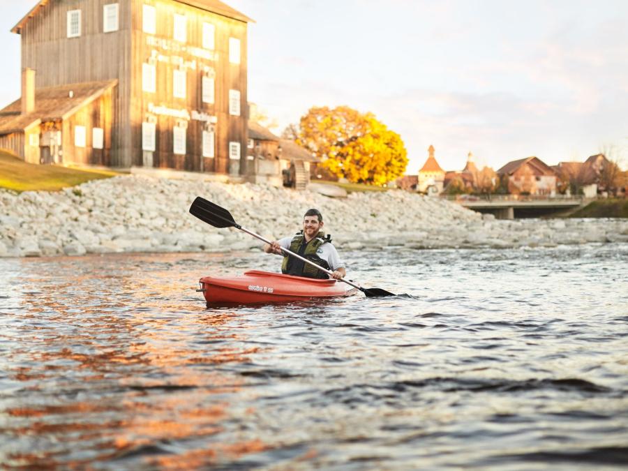 Explore the Cass River Frankenmuth